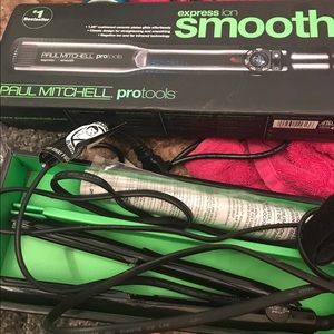 Paul Mitchell Flat Iron